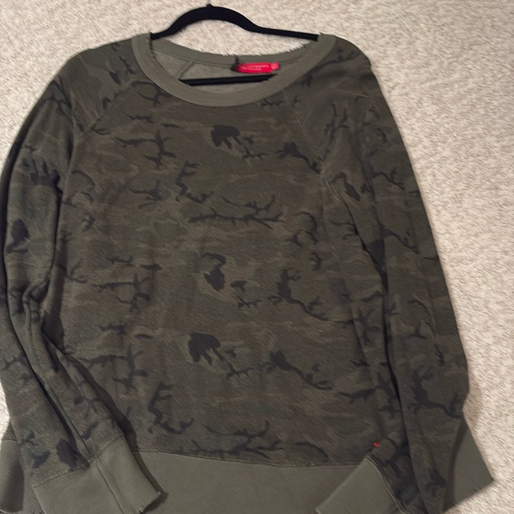 PhilanthropyCamo sweatshirt never worn! Runs true to size